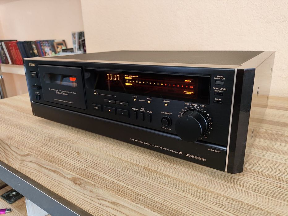 TEAC R-9000 Кассетный магнитофон / дека