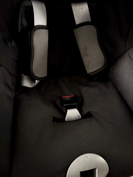 Продам Автокрісло Britax Romer First Class Plus Storm Grey (до 18 кг (4 роки))