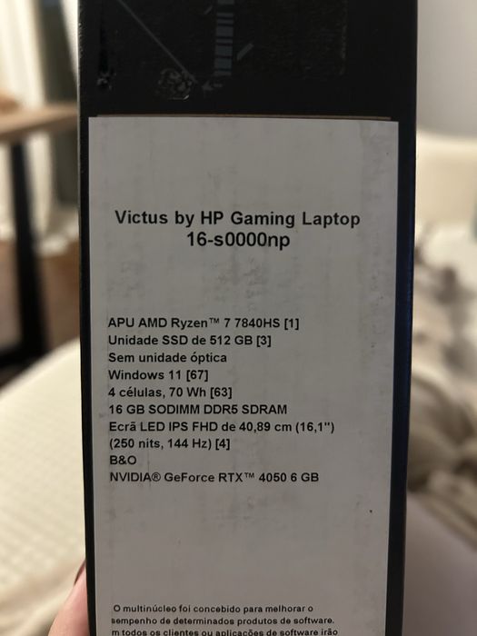 Victus by HP Gamming Laptop 16-s0006np 16.1” cromado preto