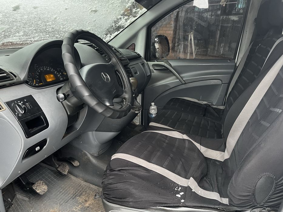 Продам мерседес бенц Вито