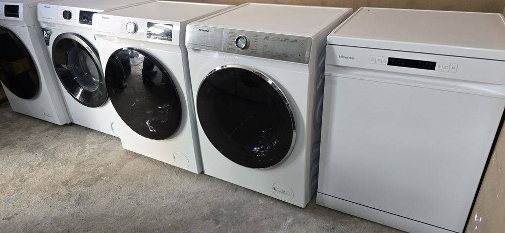 Maquinas de lavar roupa e loiça