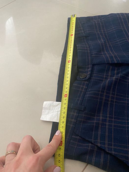 Garnitur męski Lavard 48