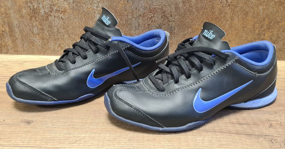 Buty Nike Air 38, 24cm, damskie, używane na fitness,  Łódź