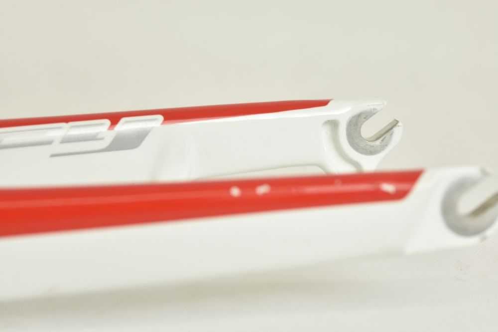 widelec szosowy GIANT DEFY ! disc ! 28' ! carbon !