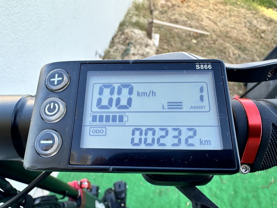 UrbanGlide E-Cross Pro Boost 1600W - apenas 232 km