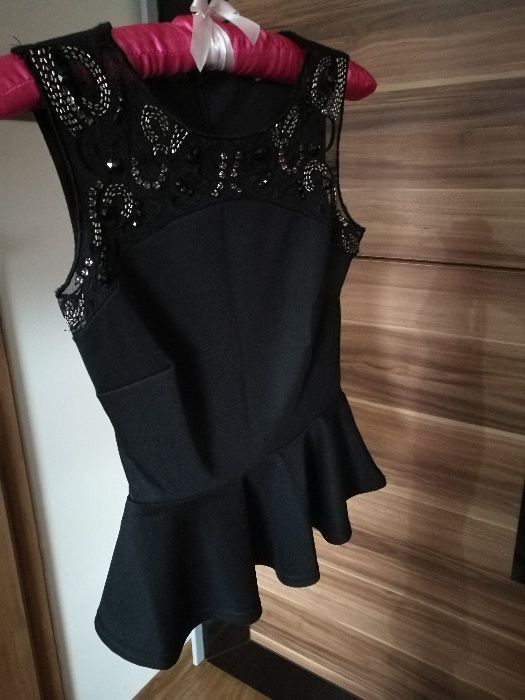 Bluzka New Look Koronka Baskinka Kamienie xs 34