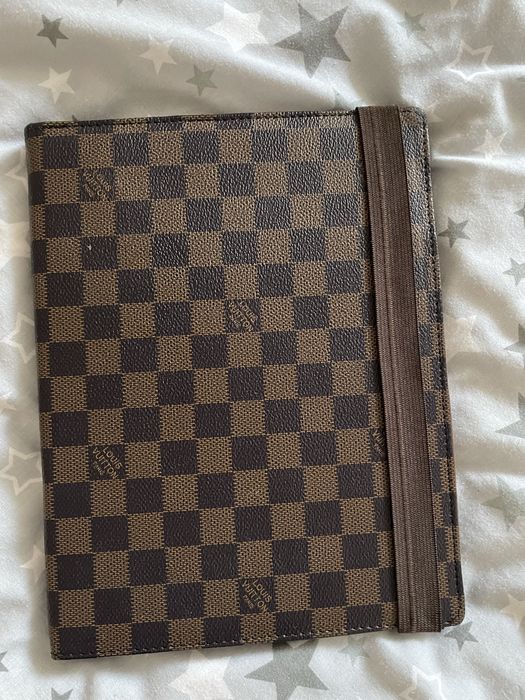 Планшет iPad 10 дюймів