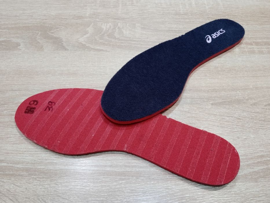 Стельки для кроссовок Asics 39р.