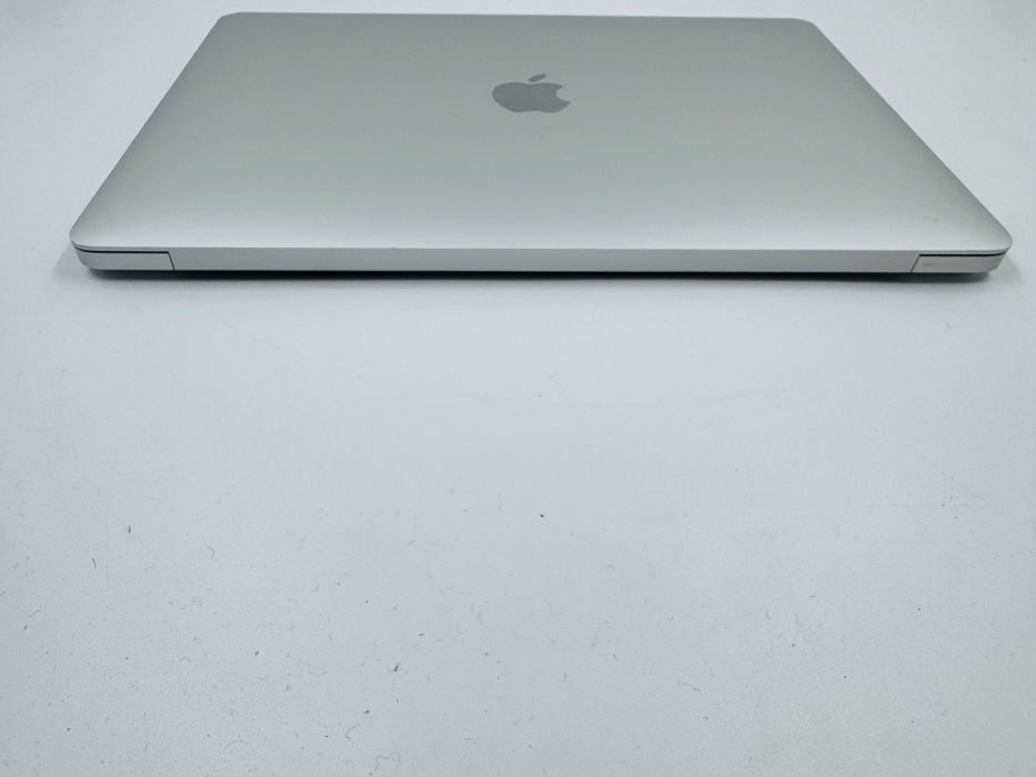MDM Apple MacBook Air 13 2020 M1 16GB RAM 256GB SSD Silver IL7692