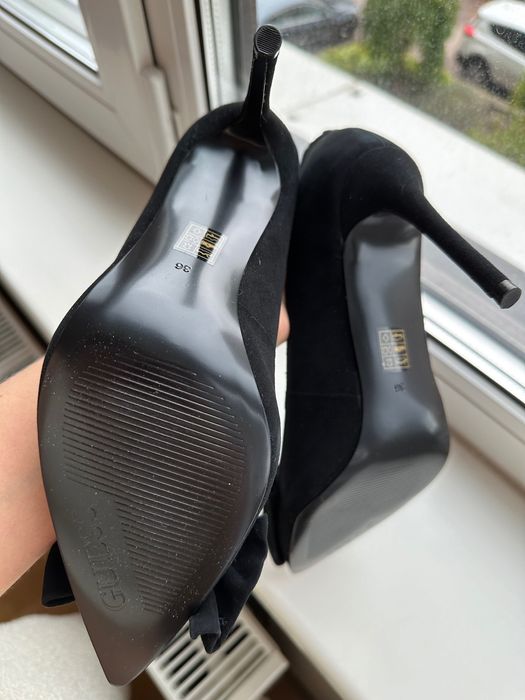 Туфлі лодочки Guess нові !