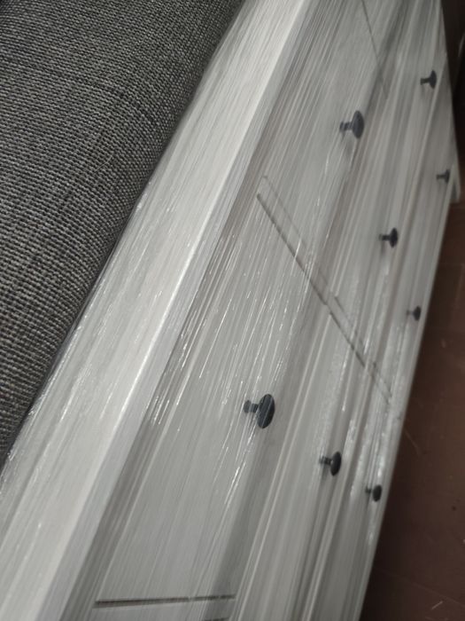 Cómoda hemnes IKEA 8 gavetas