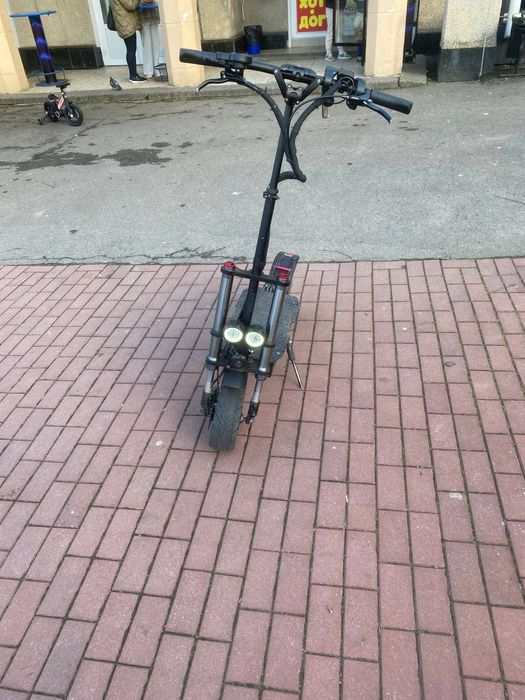 Електросамокат Zondoo zo3+