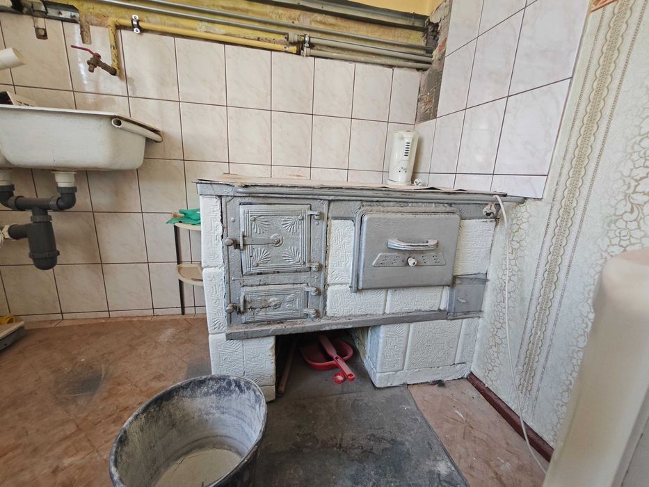Piec kaflowy kuchenny