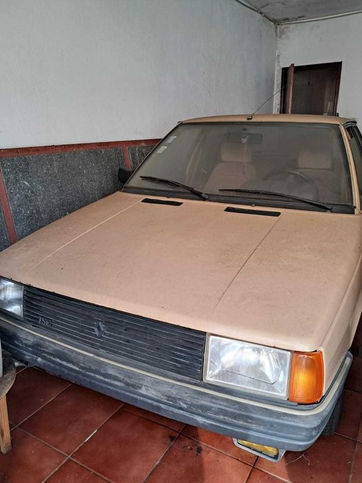 Vendo Renault 9 TSE