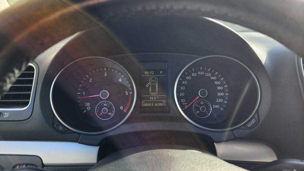 2008 Volkswagen golf vi 2.0 tdi dsg – full extras – muito estimado