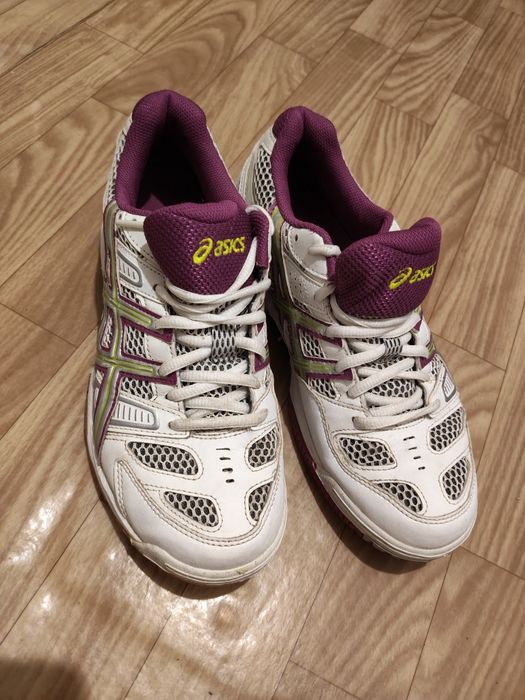 Женские кросовки Asics 40р