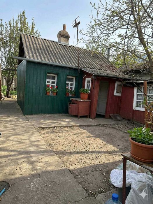 Продам будинок з ділянкою 5 хв метро 23 серпня