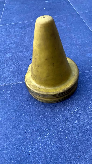 Diverso material de treino (usado para treino de guarda-redes)