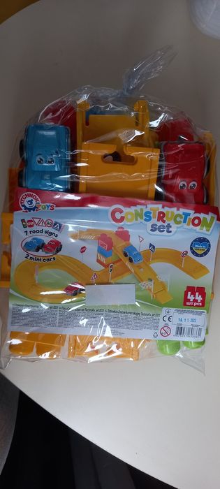 Дитячі іграшки продам
