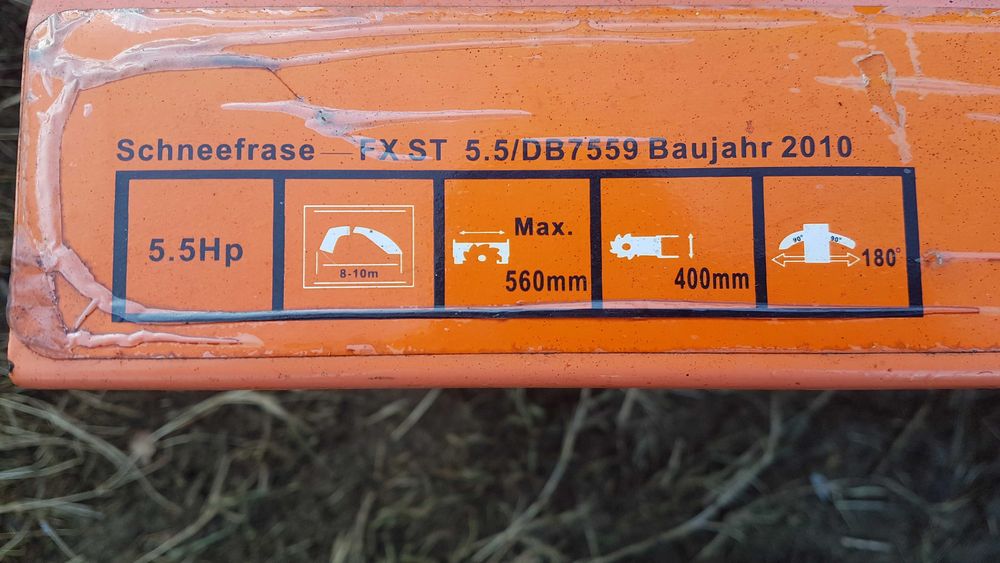 Odśnieżarka spalinowa