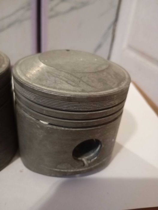 Запчастини ,,Москвич'' Иж-412 нові