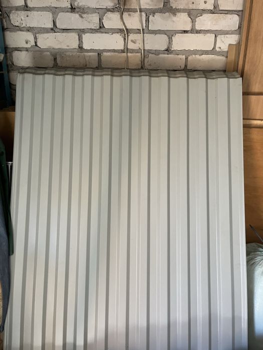 Продам все для огорожі:металопрофіль,стовбчики,перемичкі.