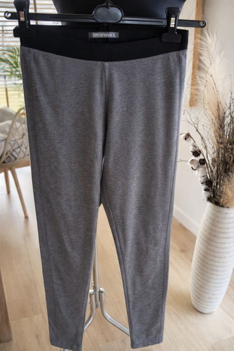 Legginsy szare terranova M