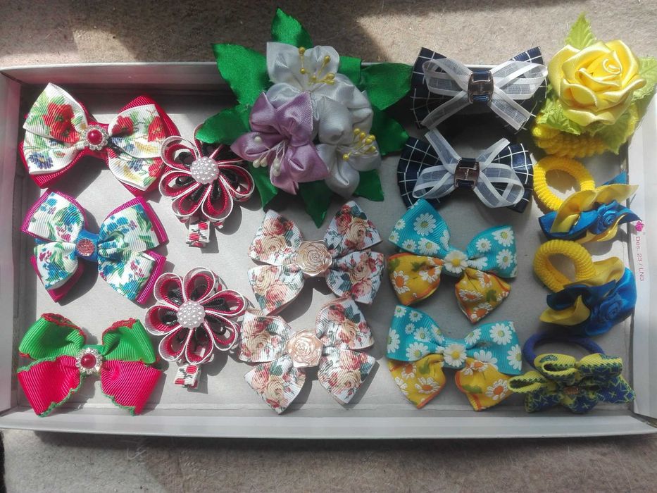 Заколки, резинки, ручная работа