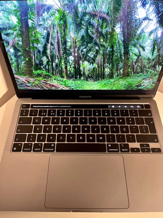 MacBook Pro 13" (M1, 2020) — bateria praticamente nova