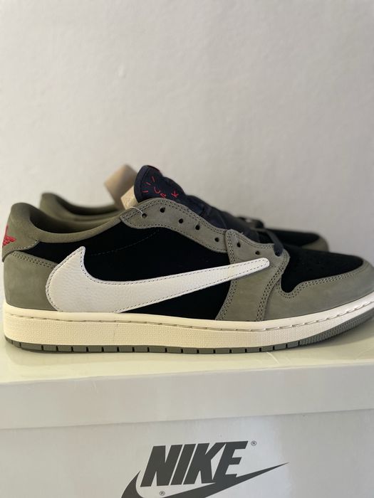 Air Jordan 1 Olive x Travis Scott