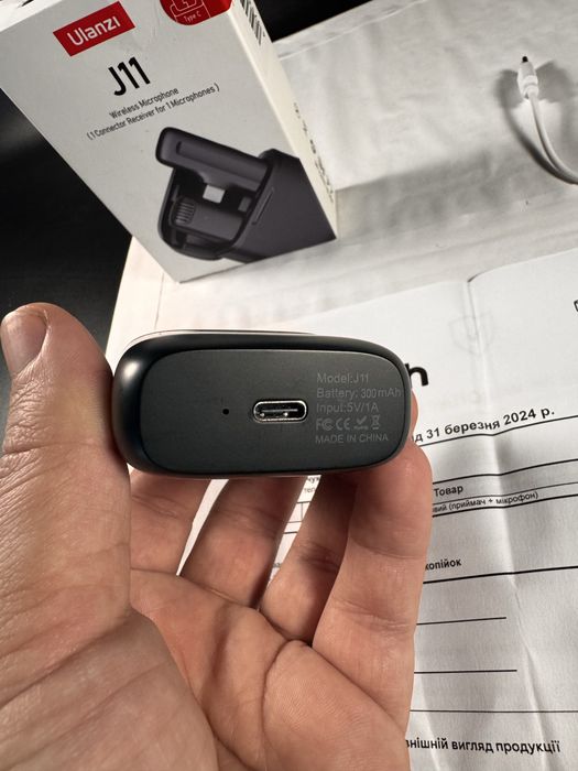 Бездротовий мікрофон Ulanzi j11