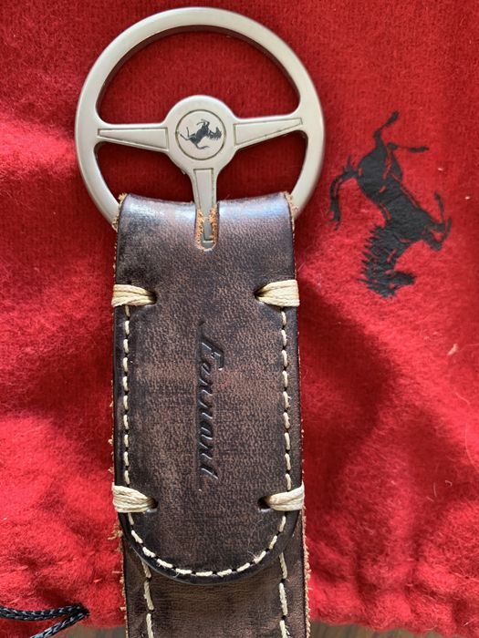 Ferrari cinto calça / calção