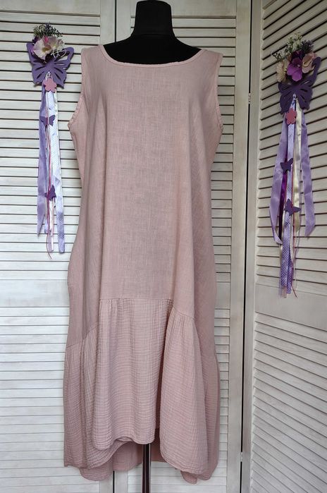 Натуральное, свободное, оверсайз платье миди нюдового оттенка италия