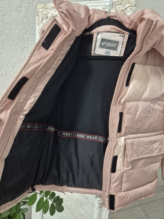 Куртка зимова , наповнювач біо пух  на ріст 152 см