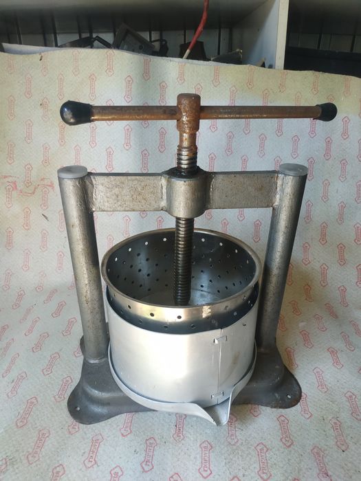 Wyciskacz śrubowy ,bardzo mocny