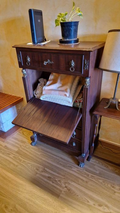 Móveis sala de jantar vintage