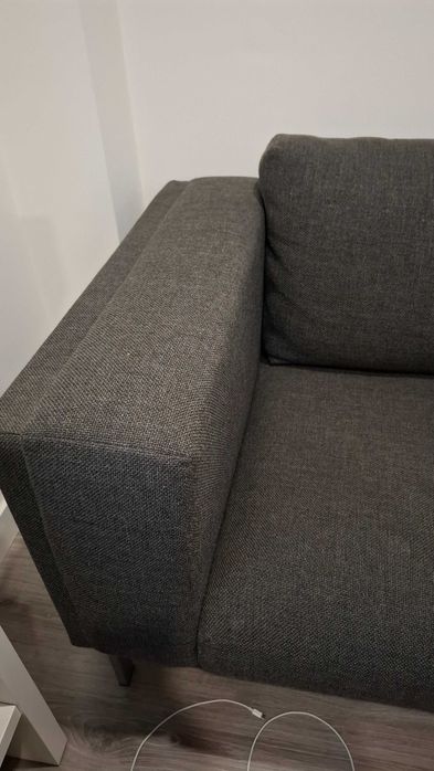 Sofá cinzento IKEA