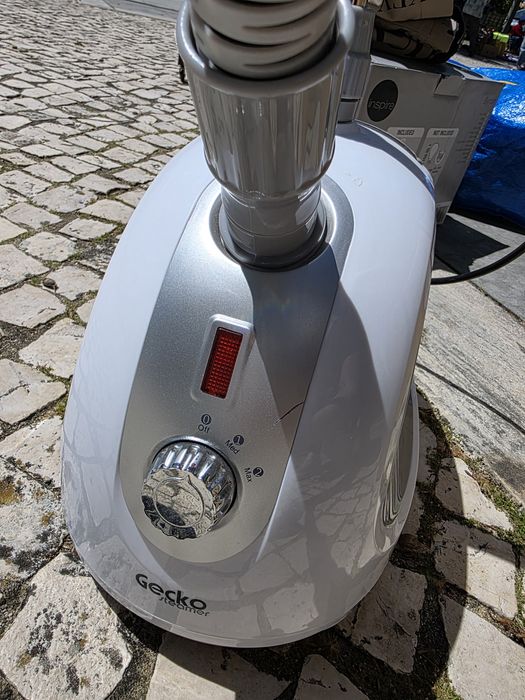 Vendo ferro Vertical Gecko steamer