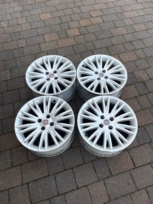 Oryginalne alufelgi Fiat 4x98 16