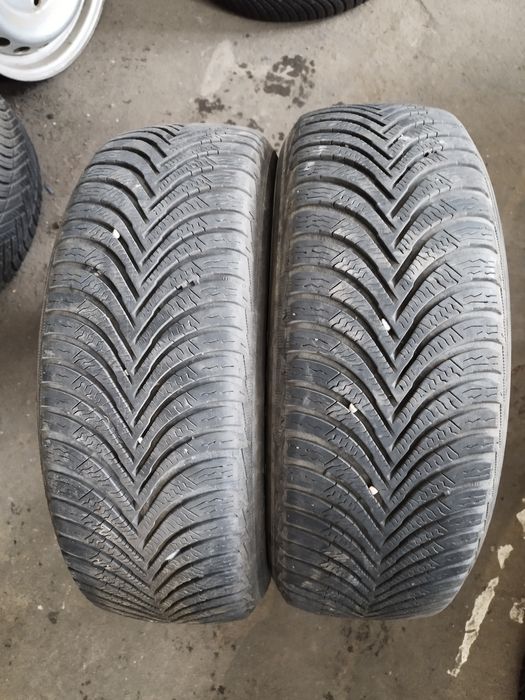 Para opon zimowych 195/65 R15