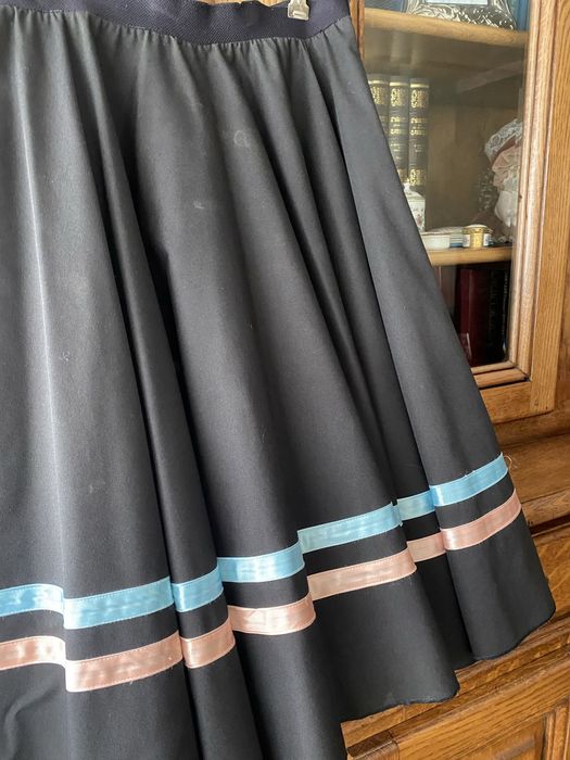 Saia de Caracter ou Danças Tradicionais