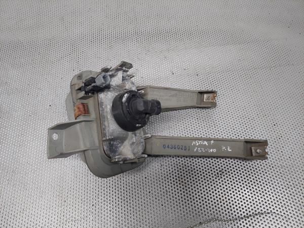 Farol nevoeiro frente esquerdo OPEL Astra F (56_, 57_)