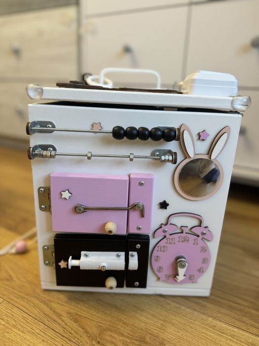 Бізікуб busytoys