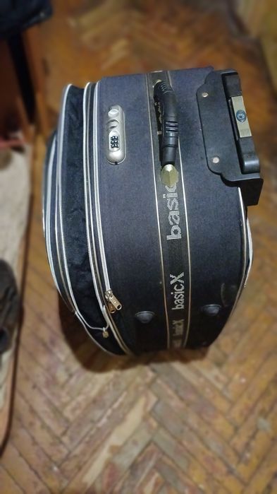 Большой дорожный чемодан basicX,бу.