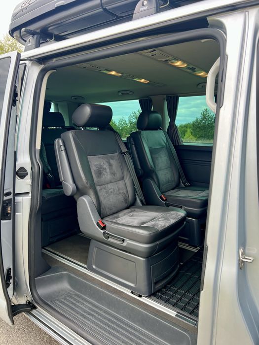 Wynajem VW Multivan Long z boxem dachowym – 5, 7 LUB 8 Osób