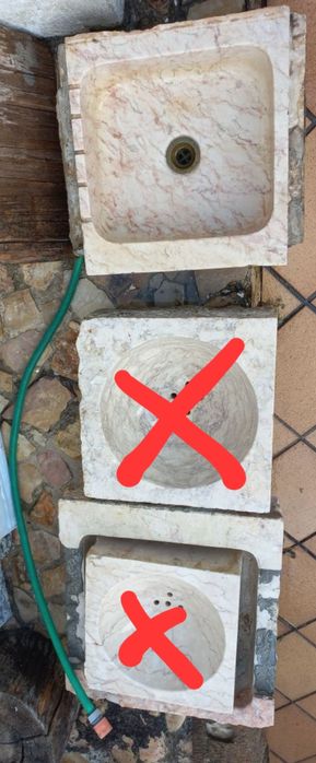 Pias em Pedra Mármore