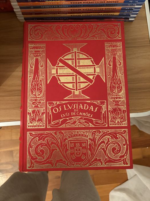 Diversas colecoes de livros