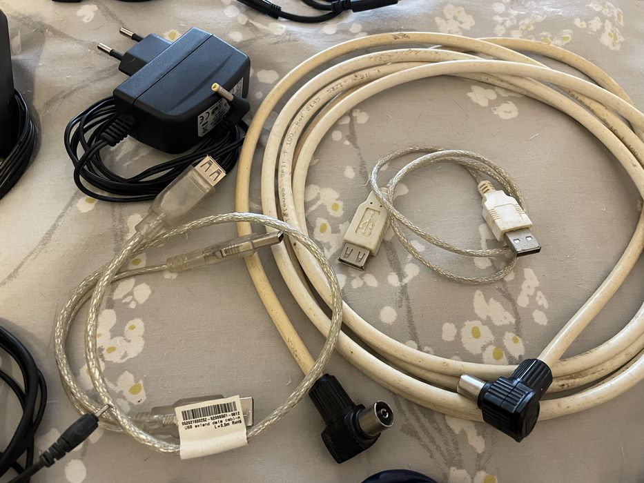 Cabos e carregadores