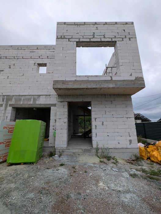 Продаж котеджу в Солонці на гарній вулиці