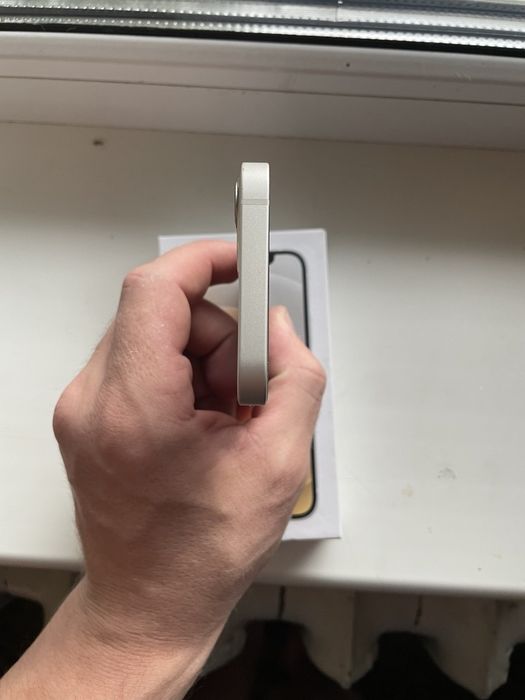 Продам iPhone 12 Mini 64
